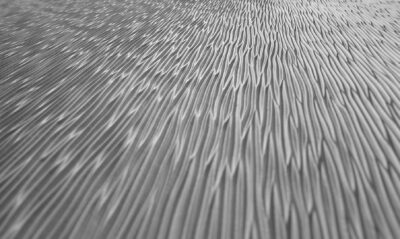 Embossing, repujado, moldes mecanizados, placas y rodillos para repujar y perforar.